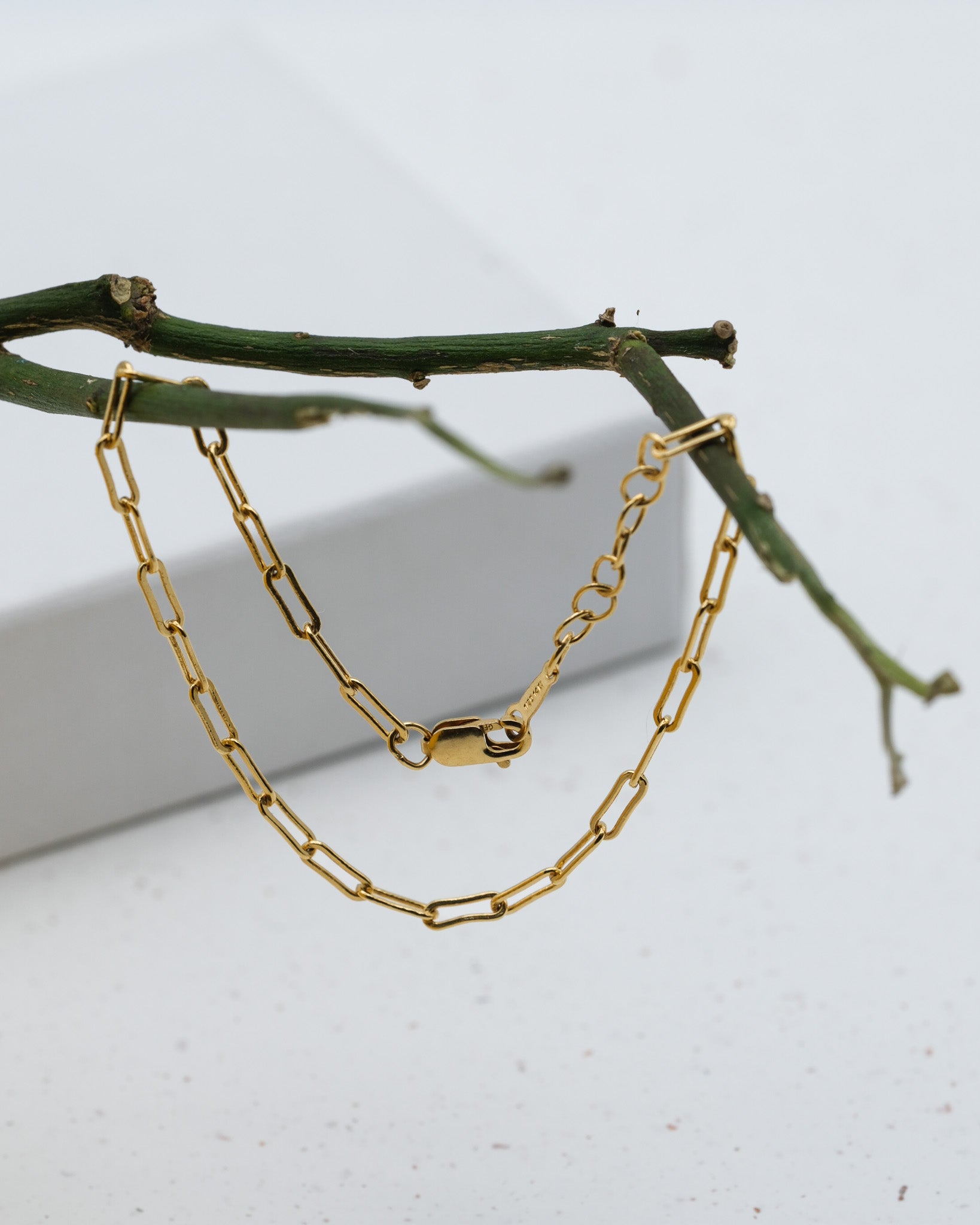 náramek paper clip zlaty
