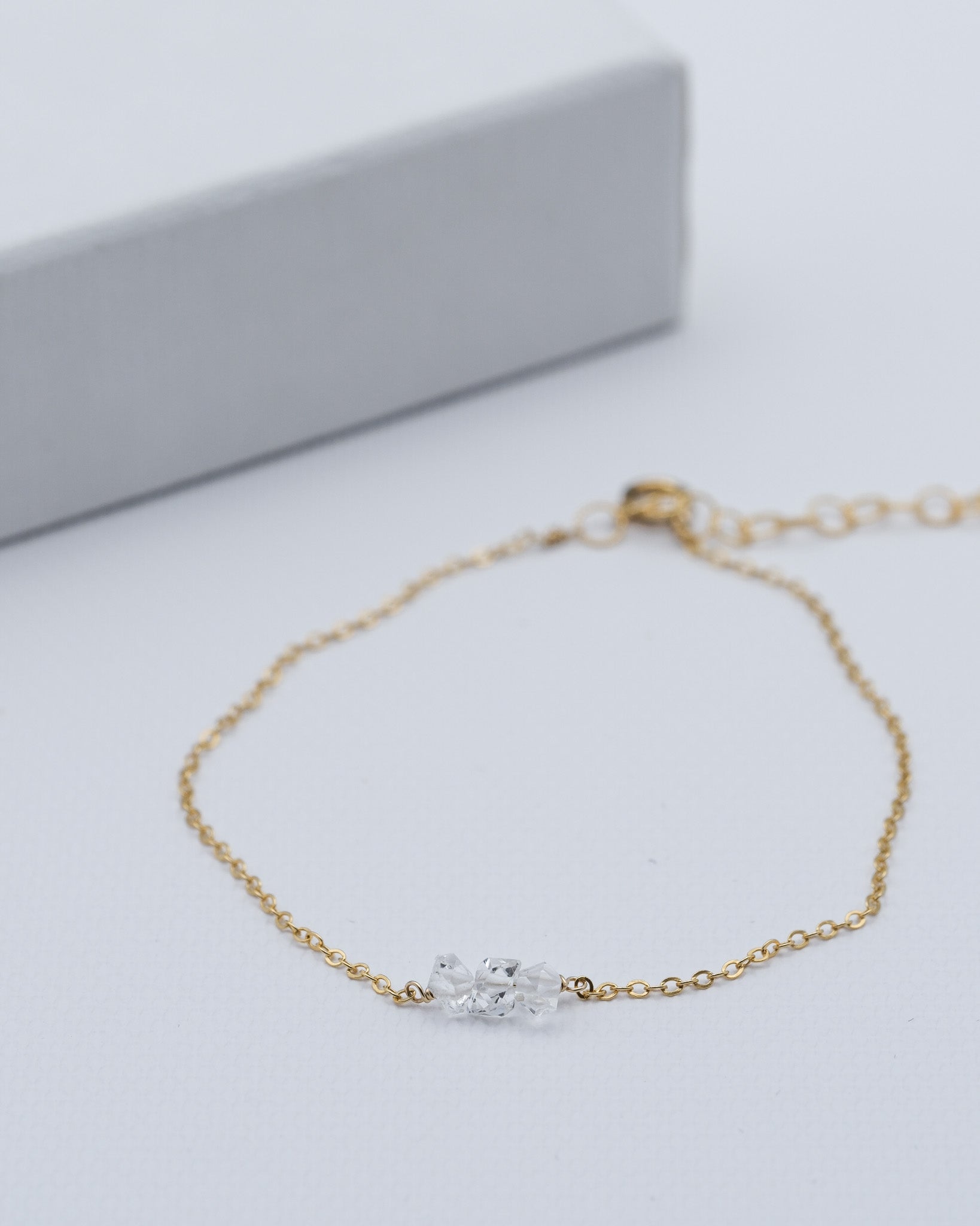 náramek zlatý s diamanty