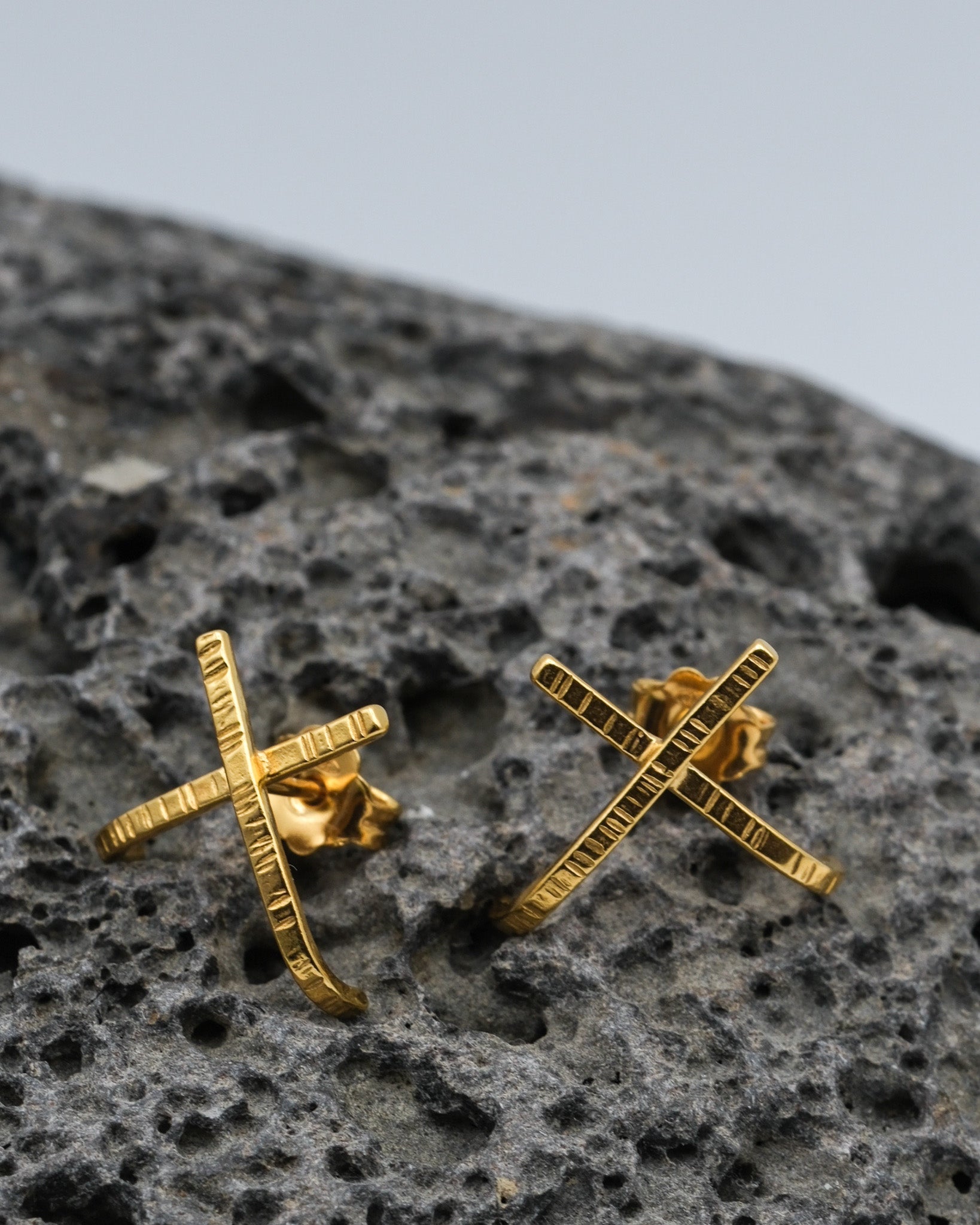 pozlacene sperky design