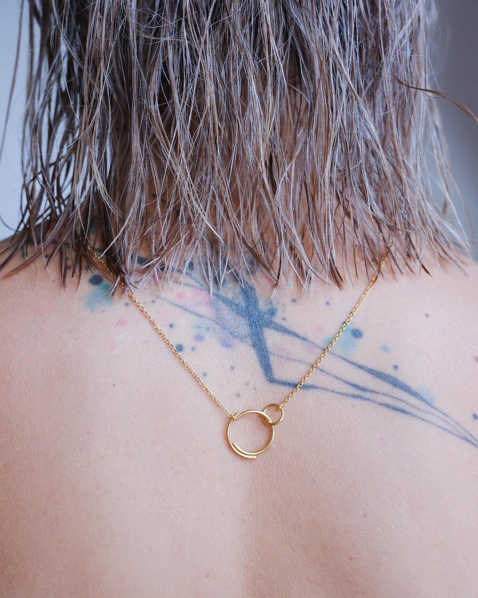 náhrdleník zlatý od návrháře